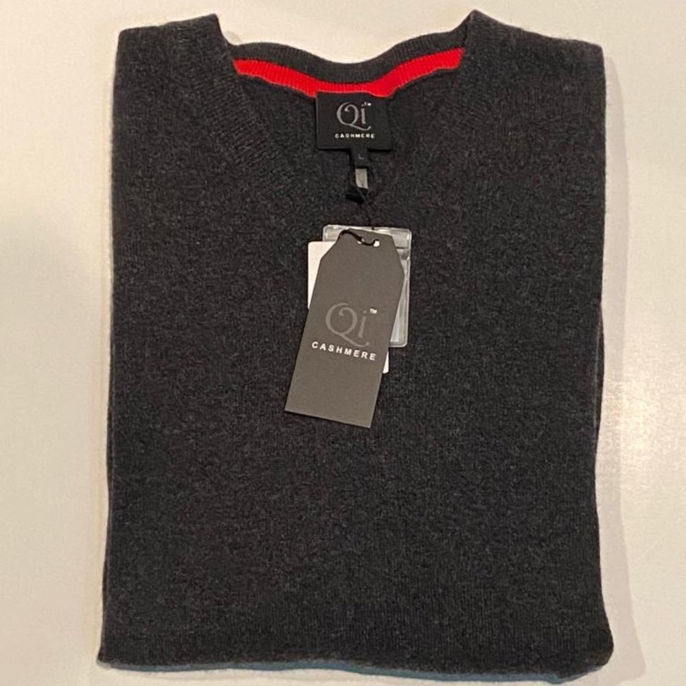 Qi Cashmere Mens Gray 100% Cashmere V-Neck Sweater